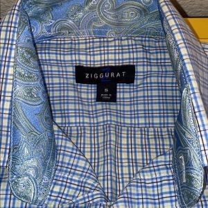 Ziggurat button down